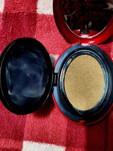 Tirtir Red Mask Cushion Foundation