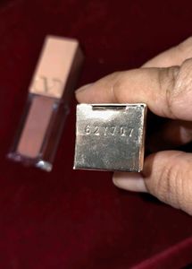 Valentino Liquirosso Lipstick 154A