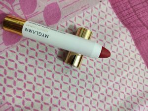 Lipstick And Foundation Combo 😍