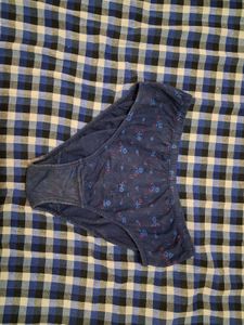 Floral blue shorts