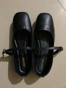 Black Ballerinas Pump