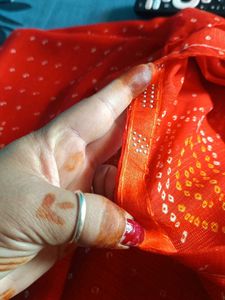Red Bandhani saree