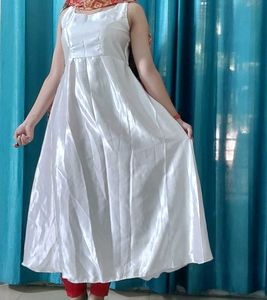 White Anarkali Kurta 2 mtr flare