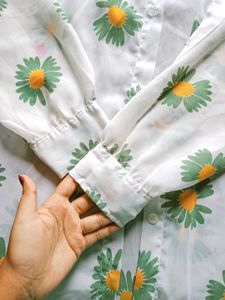Zara Woman Daisy Print Shirt