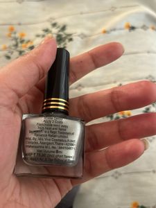 Glimmer Diva Nail Enamel