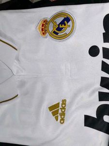 Real Madrid Adidas 2011-12 Home Kit