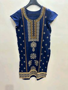 Women&#39;s Short Kurta