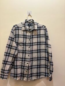 🔻H&amp;M 🧍‍♂️ shirt