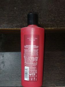 TRESemme Keratin Smooth Shampoo