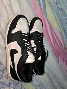 Nike Black And White Sneakers.
