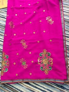 Pink &amp; Gold Embroidered Saree