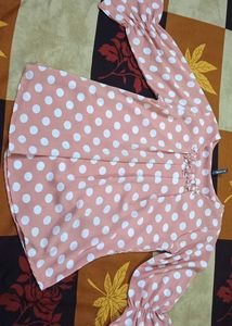 Cute Pink Top With Polka Dots