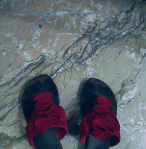 Sandal