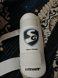 SG Litevate Cricket Elbow Pad