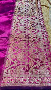 Elegant Pure Banarasi Silk Saree 2