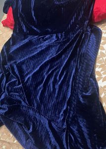 Elegant Blue Velvet Maxi Dress