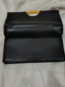 Charles &amp; Keith Clutch