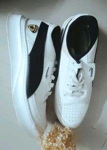 PUMA Sneakers - Stylish &amp; Comfortable