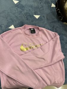 Nike Women Sweatshirt In Good Condition.