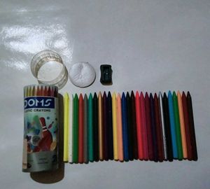 DOMS 24 New Crayon Set