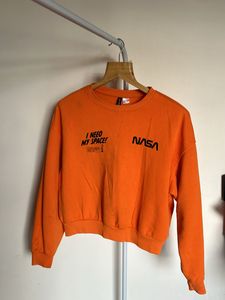 H&M Sweater