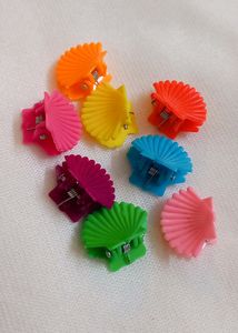 Cute Shell Shaped Clips (Never Used) (Pack Of 8)