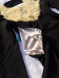 ❤️‍🔥Korean Black Dress w/ Fur Detail❤️‍🔥