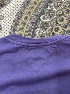 TOMMY HILFIGER authentic tshirt unused