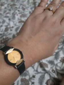 Omax Women Wrist Watch