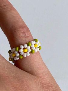 set of two Beaded Flower Ring