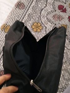 New School Beg In Black Colour