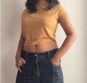 Nuon by Westside Yellow Solid Crop Top