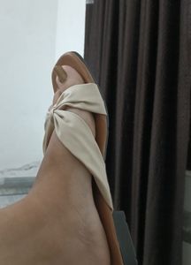 Cute Bow Detail Flats..No Delivery Charges
