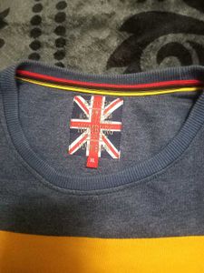 Stylish Men&#39;s Sweater