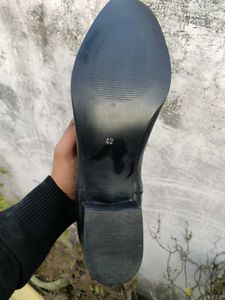 Anis Black Leather Boots