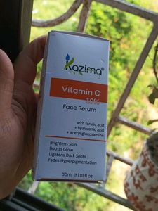 10%Vitamin C Face Serum with free Pilgrim