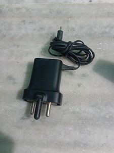 Car Connect Charger Big Pin + Mamory Card Reader..
