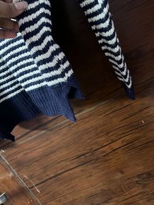 sweater/sweatshirt