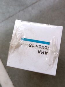 Skin TypeDryProduct BenefitsHydratingMaterial Type