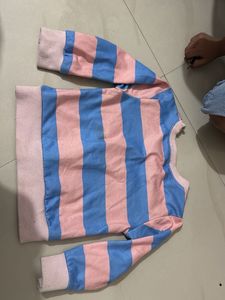 Cute Flower Girl&#39;s Top
