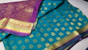 Elegant Teal Paisley Saree With Blouse