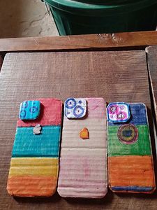 This Is 3 Cardboard Apple Iphone For Sell 12