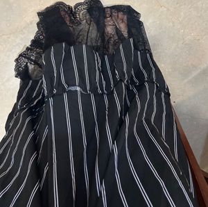 Oversize Dress - Best Worn With Belts - Not Used