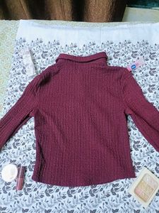 Maroon coquette top💋💄