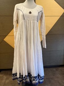Gown White