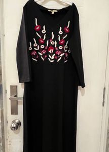 Global Desi Ethnic Gown In Black