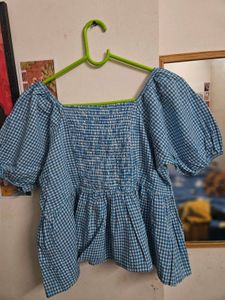 Cute pintersty peplum top