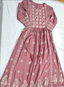 Women Mauve Pink Chikankari Embroidery Kurta Set