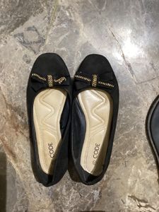 CODE Black Ballerinas