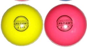 Flash i10 Cricket Ball